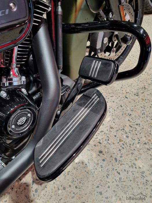 2022 Harley-Davidson Road King Special 114 (FLHRXS) Touring Green