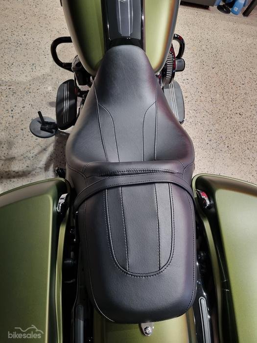 2022 Harley-Davidson Road King Special 114 (FLHRXS) Touring Green