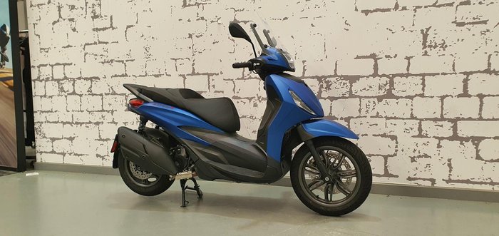 2025 Piaggio Beverly 400 S Beverly Blue