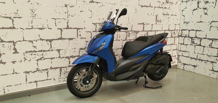 2025 Piaggio Beverly 400 S Beverly Blue