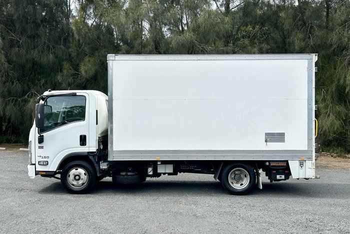 2020 Isuzu N Series NNR 45-150