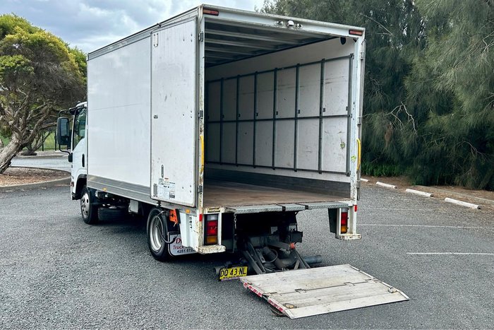2020 Isuzu N Series NNR 45-150