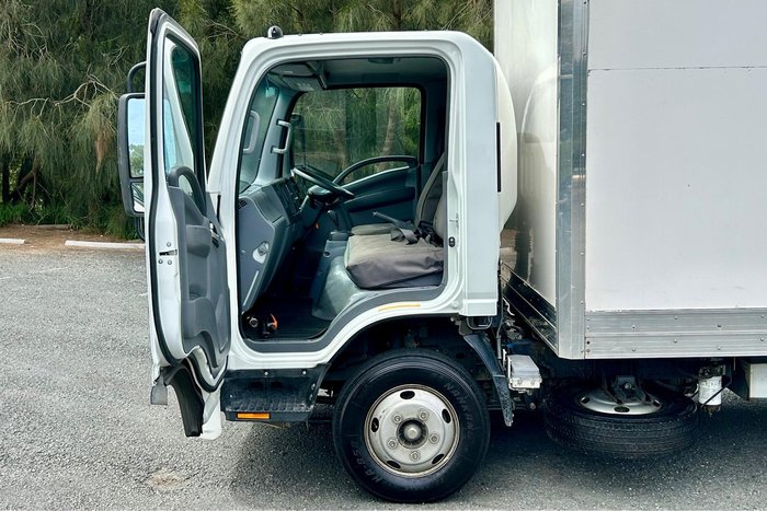 2020 Isuzu N Series NNR 45-150