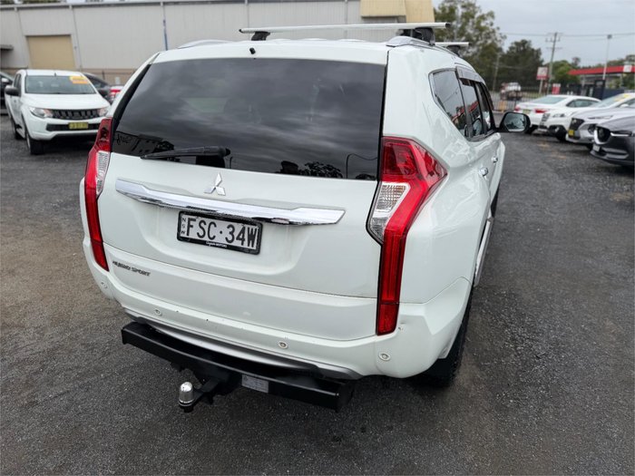 2016 MITSUBISHI PAJERO SPORT GLS (4x4)