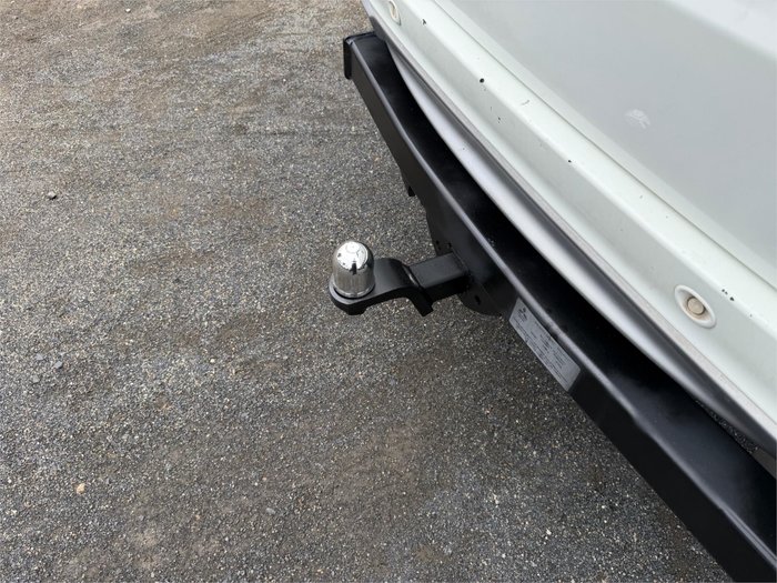 2016 MITSUBISHI PAJERO SPORT GLS (4x4)