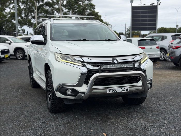 2016 MITSUBISHI PAJERO SPORT GLS (4x4)