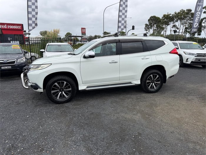 2016 MITSUBISHI PAJERO SPORT GLS (4x4)