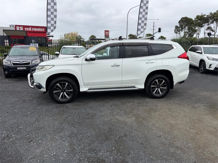 2016 MITSUBISHI PAJERO SPORT GLS (4x4)