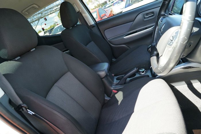 2017 Mitsubishi Triton GLS