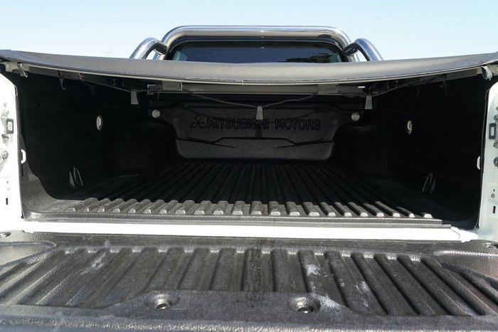 2017 Mitsubishi Triton GLS