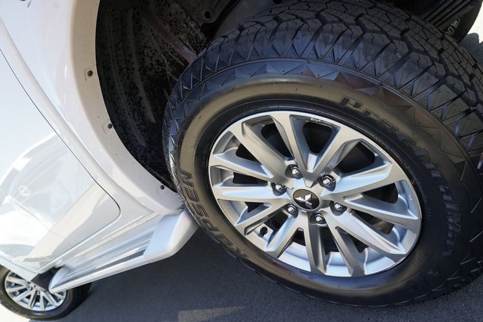 2017 Mitsubishi Triton GLS