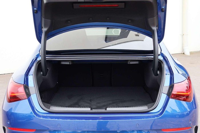 2025 Mercedes-Benz CLA-Class CLA200