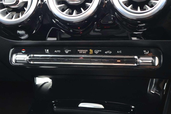 2025 Mercedes-Benz CLA-Class CLA200