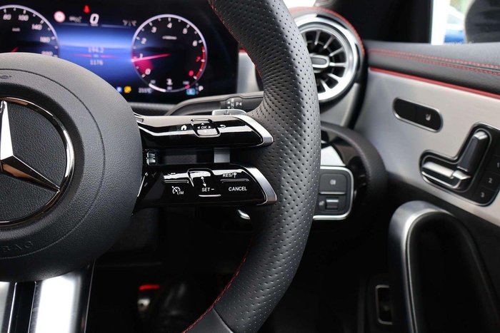 2025 Mercedes-Benz CLA-Class CLA200