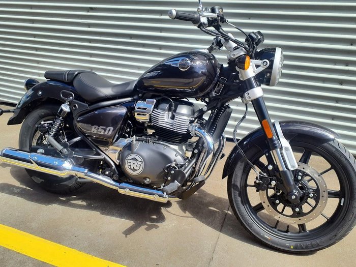 2026 Royal Enfield Super Meteor 650 Meteor Black