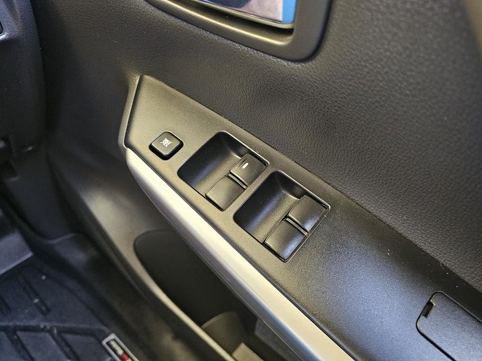 2016 Mitsubishi Pajero Sport GLS QE MY16 4X4 Dual Range Sterling Silver