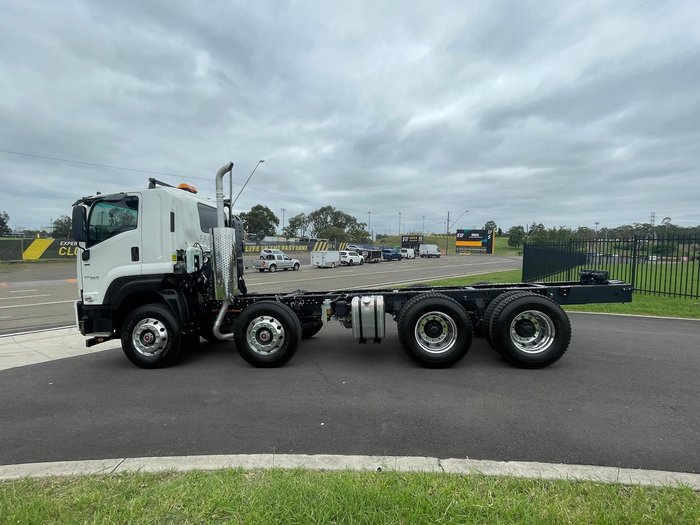 2025 Isuzu F Series Euro 5 FYJ 300-350 Auto Agitator 8x4 Cab Chassis