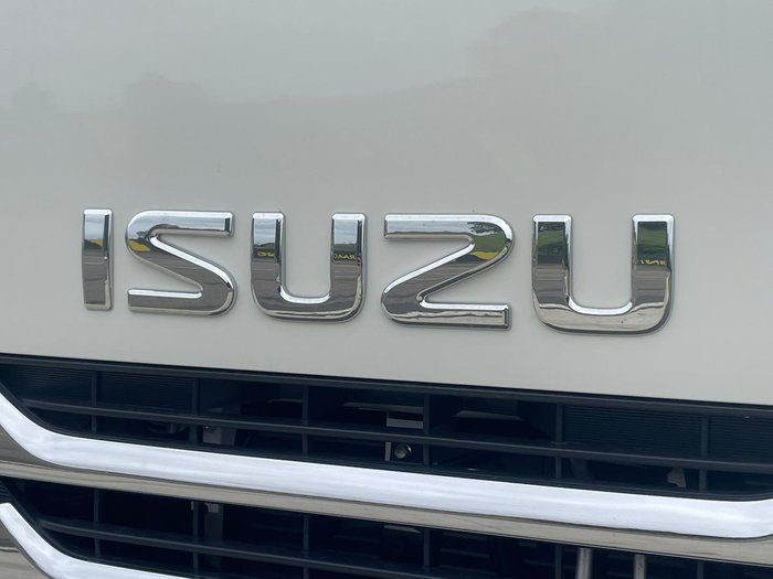 2025 Isuzu F Series Euro 5 FYJ 300-350 Auto Agitator 8x4 Cab Chassis