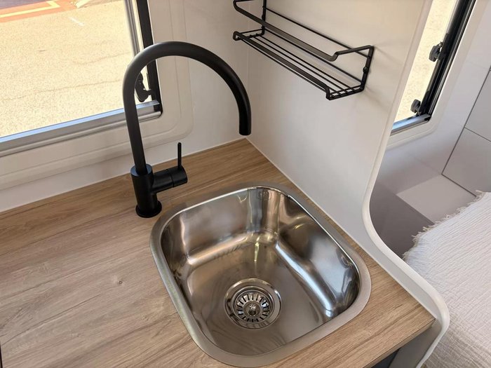 2026 Dreamhaven Dreamhaven 15 Series Superx Caravan