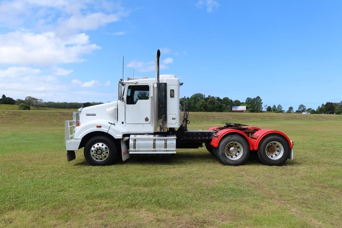2007 Kenworth T400 Series T404S