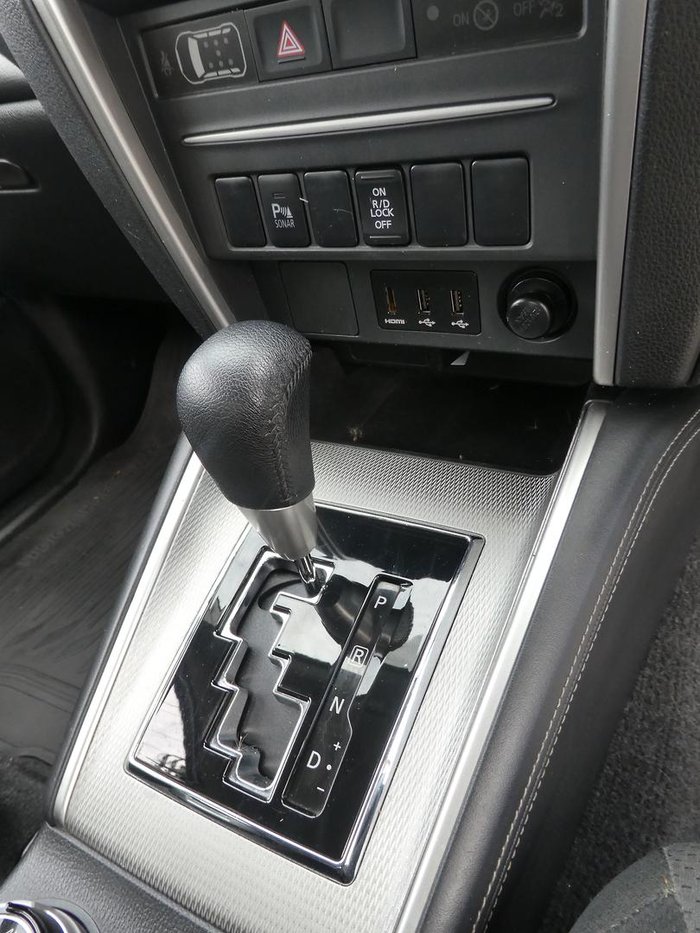 2023 Mitsubishi Triton GLX-R