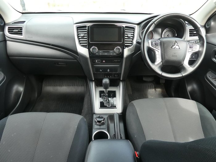 2023 Mitsubishi Triton GLX-R