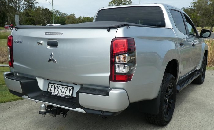 2023 Mitsubishi Triton GLX-R