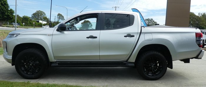 2023 Mitsubishi Triton GLX-R