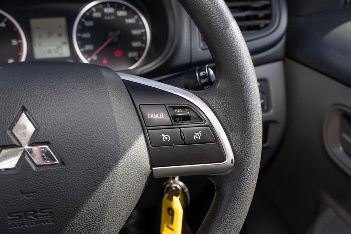 2016 Mitsubishi Triton GLX