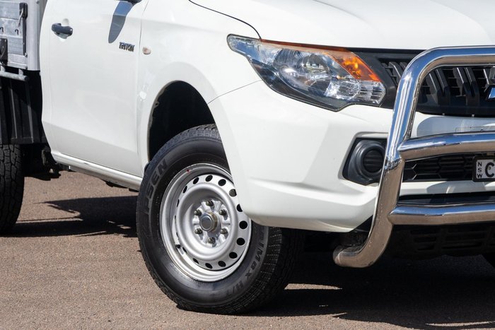 2016 Mitsubishi Triton GLX