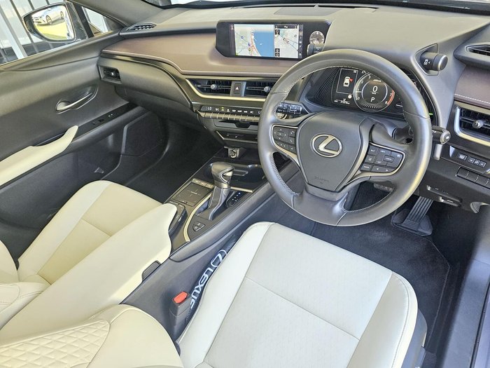 2019 Lexus UX 200 Luxury MZAA10R Mercury Grey