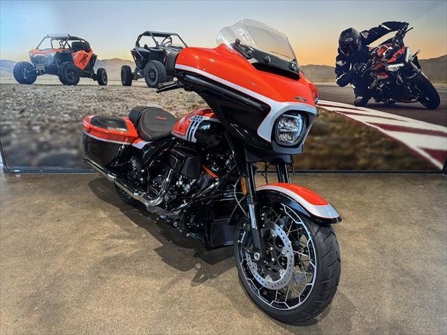 2024 Harley-Davidson CVO Street Glide 121 (FLHXSE)