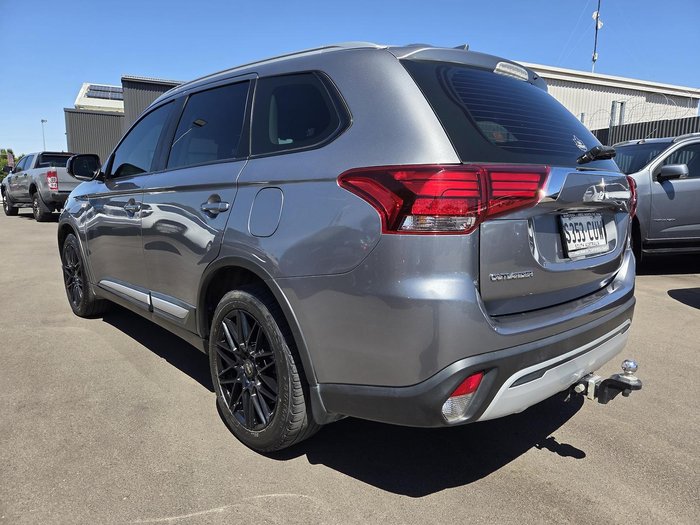 2019 Mitsubishi Outlander ES