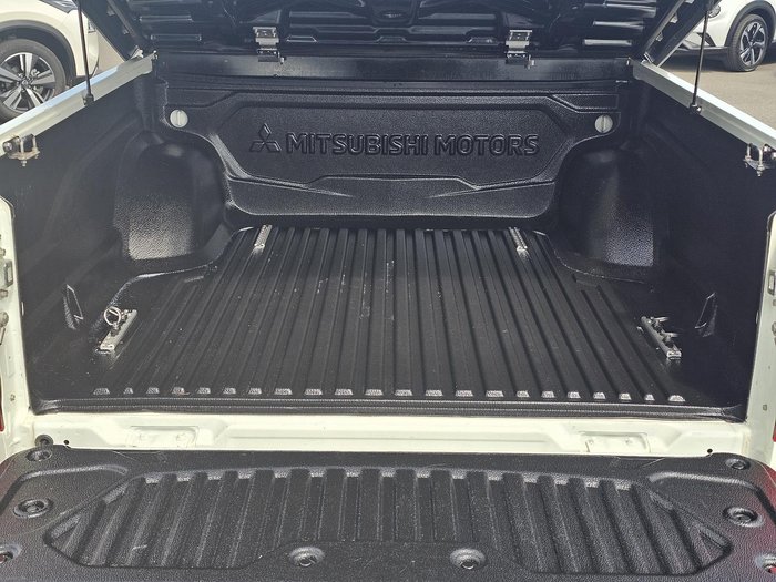 2021 Mitsubishi Triton GLX+