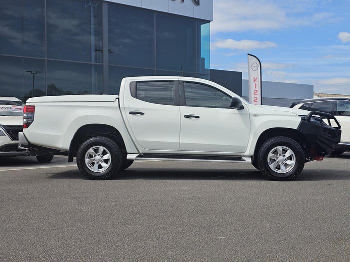 2021 Mitsubishi Triton GLX+