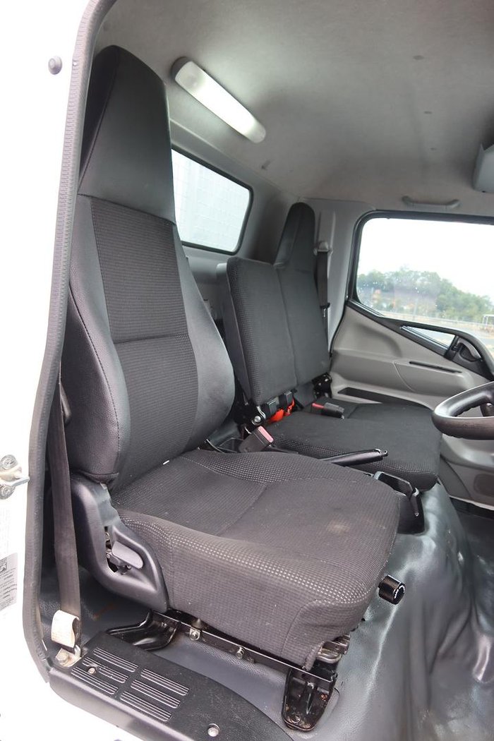 2020 Fuso Canter 815
