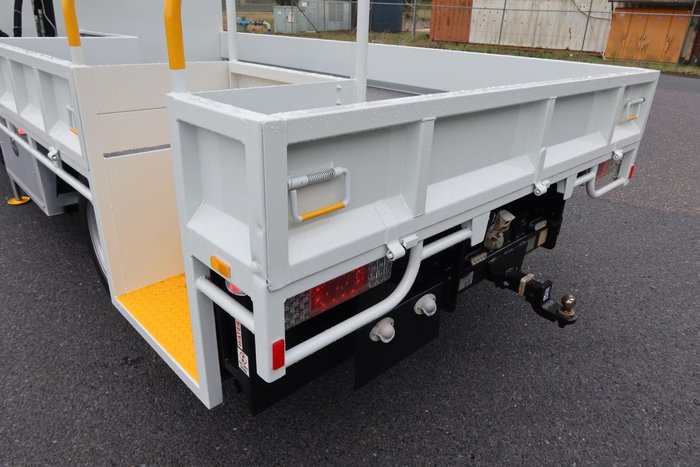 2020 Fuso Canter 815