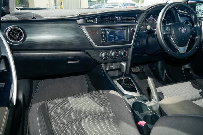 2013 Toyota Corolla Ascent Sport