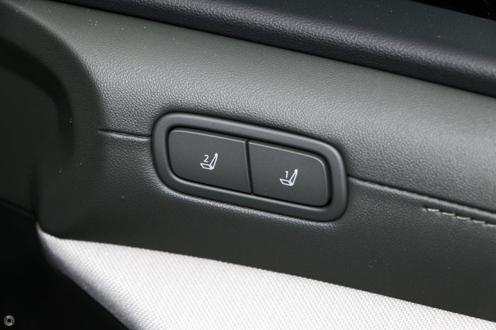 2026 Hyundai Tucson Hybrid Premium