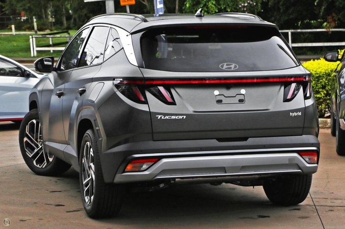2026 Hyundai Tucson Hybrid Premium