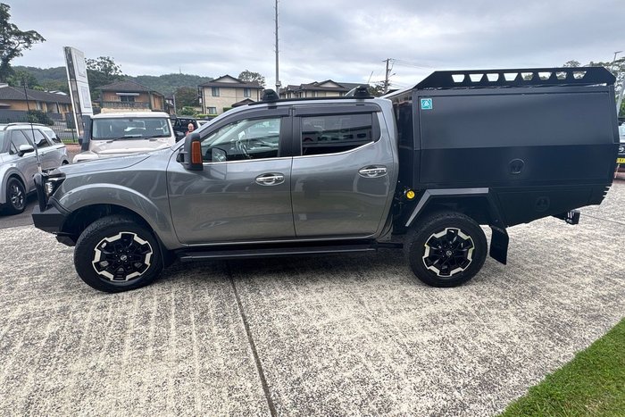 2021 Nissan Navara ST-X