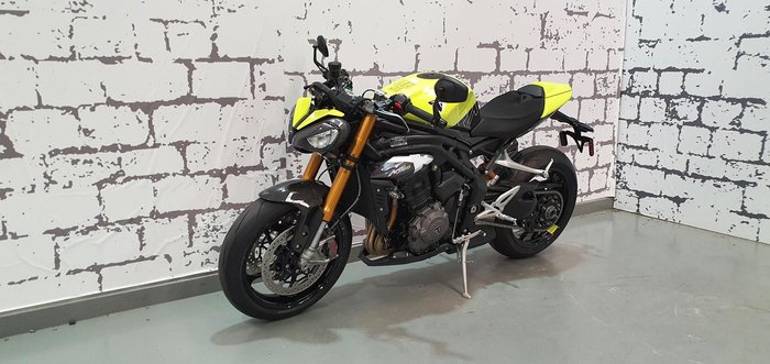 2025 Triumph Speed Triple 1200 RX limited Edition Speed Triple Black