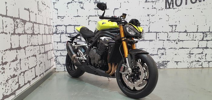 2025 Triumph Speed Triple 1200 RX limited Edition Speed Triple Black