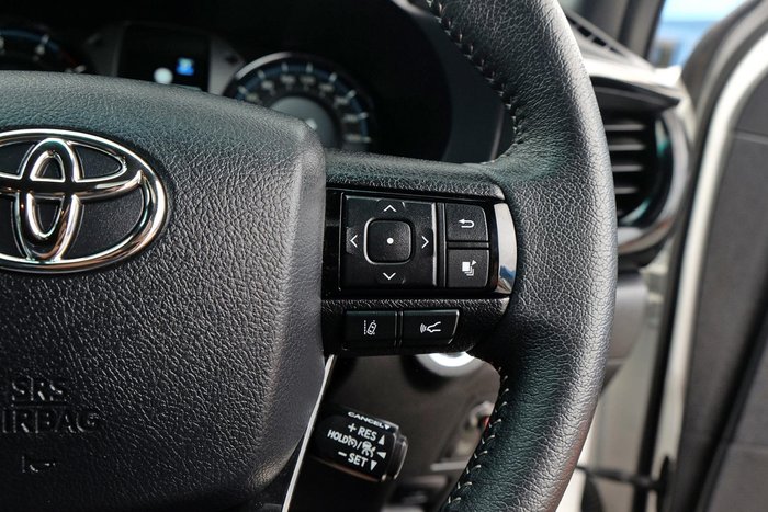 2023 Toyota Hilux Rogue GUN126R 4X4 Dual Range WHITE