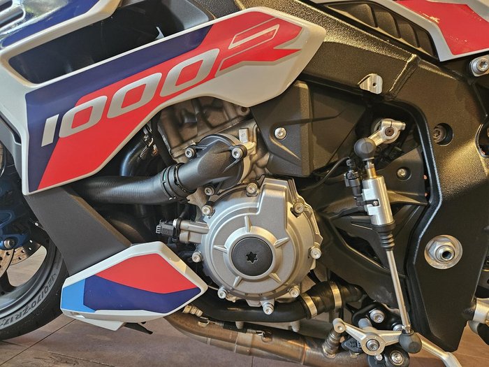 2024 BMW M 1000 R M 1000 White