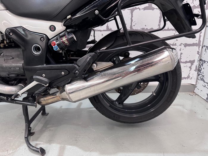 2005 Moto Guzzi Breva V1100 Breva Red