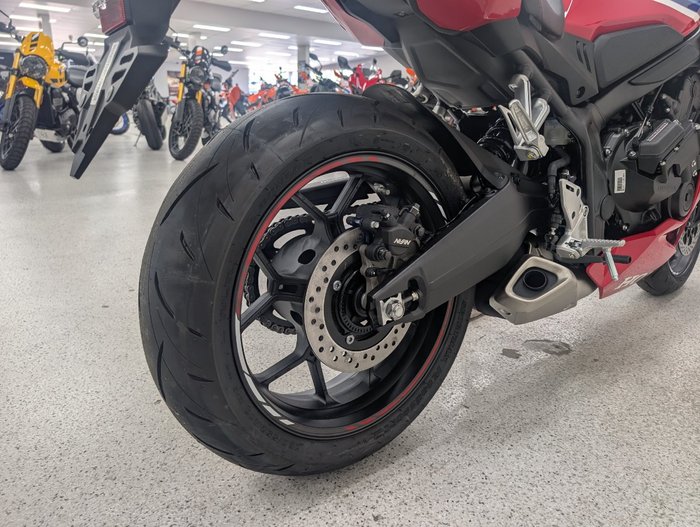 2025 Honda CBR650RAC Red