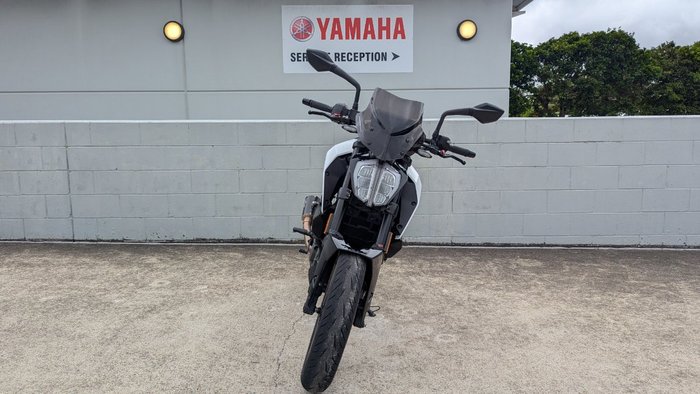 2021 Ktm 390 DUKE White