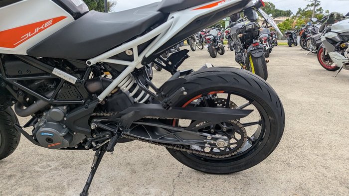 2021 Ktm 390 DUKE White