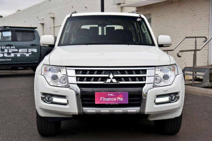 2020 Mitsubishi Pajero GLX